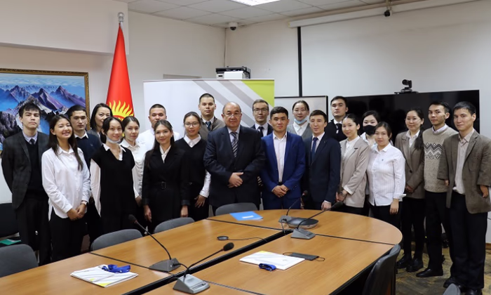 В НБ КР стартовал очередной этап программы «Молодые профессионалы»