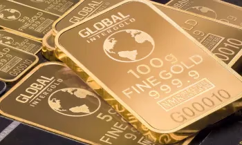 Трамп надавил на главу ФРС - золото подорожало еще больше