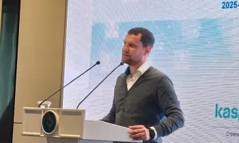 Евгений Лесняк: «КР классикалык банк «санариптик таяныч» долбоорун ишке ашырууда – мындайды ар бир эле өлкөдөн көрө бербейсиң!»