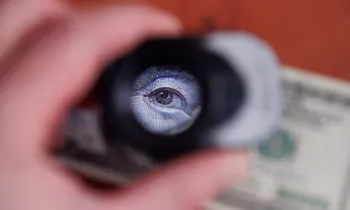 В Бишкеке и Оше для финсектора пройдут тренинги по определению подлинности платежных средств