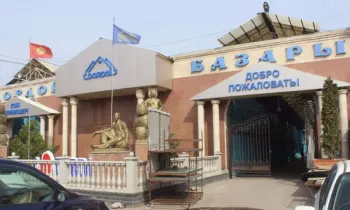 Салык салуудагы өзгөртүүлөр: Салык кызматы базарлардын администрациялары менен диалогду күчөтүүдө