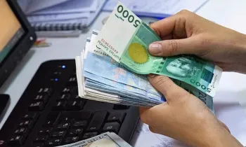 Две стороны рынка труда: средняя зарплата растет, медианная — падает