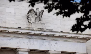 ФРС США снизила процентную ставку до 3,75-4%