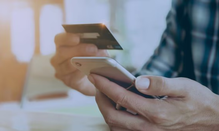 Налог на транзакции: кого коснется и какие правила действуют