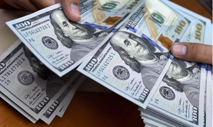 Банковская система перегружена ликвидностью, но бизнес без денег. Отчет АБР