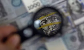 Депозиты бьют рекорды: кыргызстанцы массово несут деньги в банк