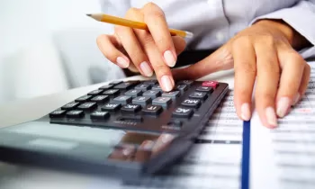 Успейте сдать единую налоговую декларацию до 1 мая!