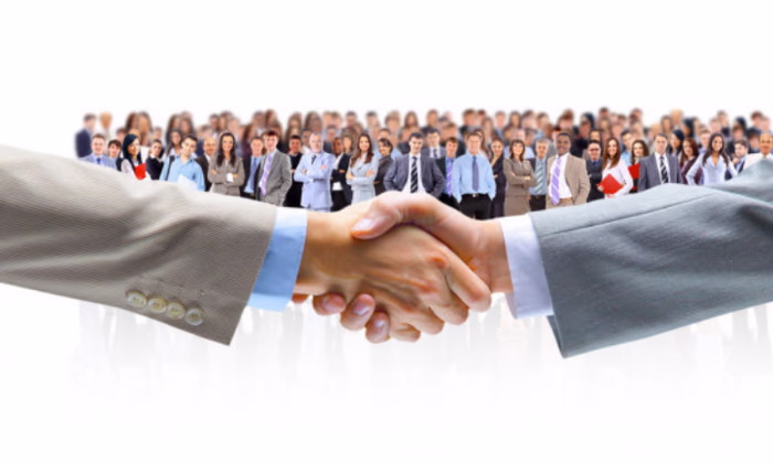 Объем выданных через банки-партнеры кредитов за июль - 4,4 миллиона долларов