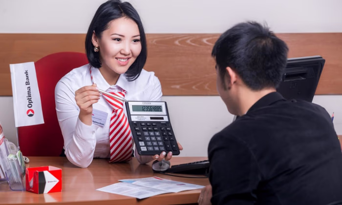 «Оптима Банк» возместит заемщикам комиссии за выдачу кредитов