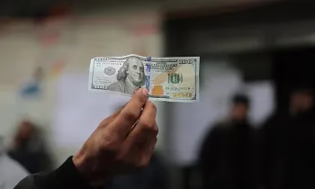 Четыре «теневика» пойманы в Бишкеке при обмене валюты по «уличному курсу»