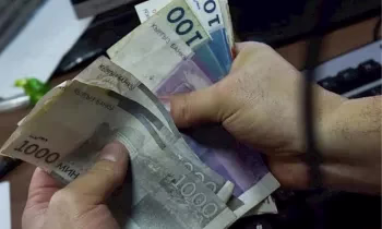 Более 46 тысяч бюджетников получили прибавку к зарплате: подробности