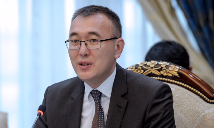 Глава НБКР: «Своевременные интервенции не дают разыграться обменному курсу»