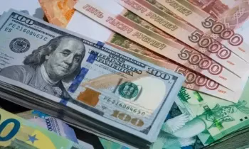 Что произошло с долларом, евро и рублем в сентябре: статистика