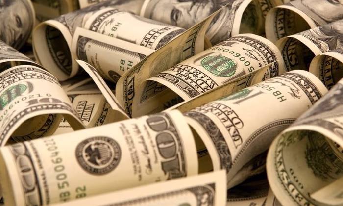 Нацбанк во второй раз за месяц поддерживает курс сома