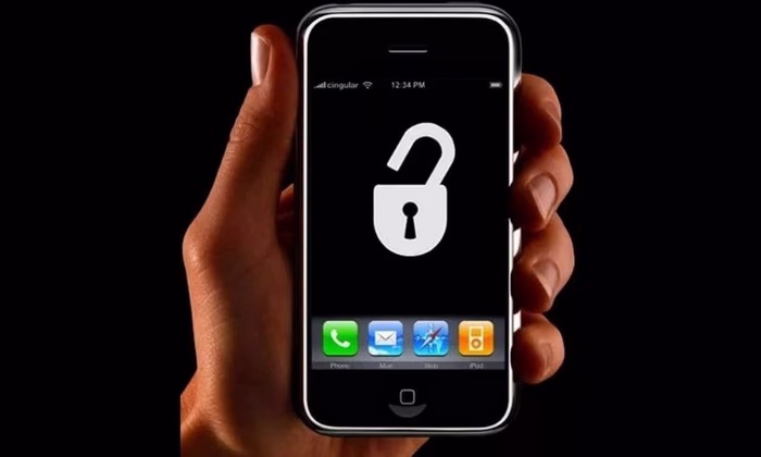 Должникам смогут блокировать смартфоны