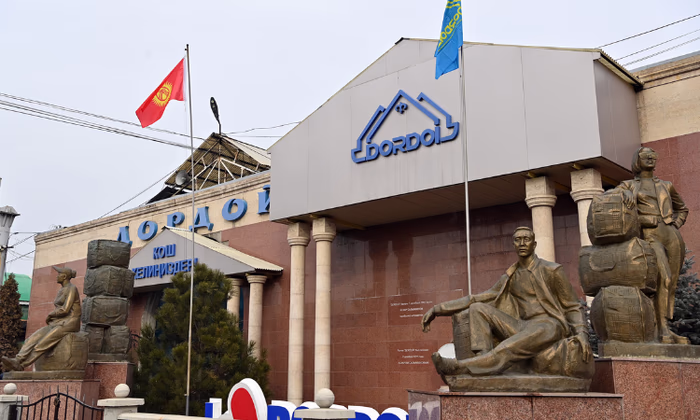 Садыр Жапаров: «Мы хотим вывести отечественную экономику из «тени»