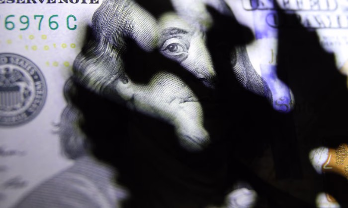 Специальными экономическими мерами в РФ ограничены транзакции за рубеж