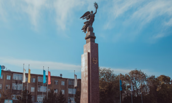 На восстановление Баткенской и Ошской областей направят 3 млрд сомов