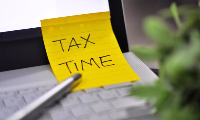 За 9 месяцев собрано более 148 млрд сомов налогов и страховых взносов