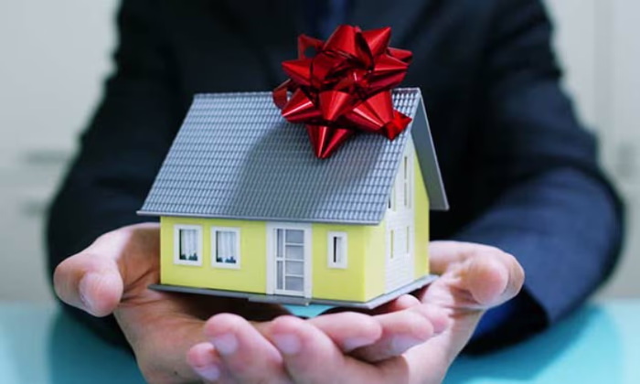 Нюансы оформления договора дарения недвижимости, составленного в браке