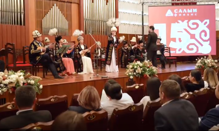 МФК «Салым Финанс» отпраздновала 15-летний юбилей