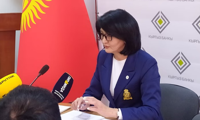 НБ КР: «Дефицит касается только наличных USD, безналичных USD достаточно»