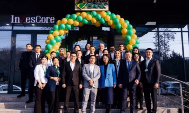 В преддверии 2023 года «Халык Банк» открыл новую сберкассу в Оше