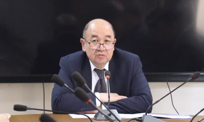 Комбанкам КР нужно рассмотреть комиссии за обналичивание инвалюты