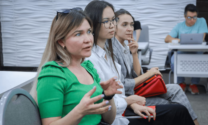 Налоговиков самих надо обучать работе с ЭТТН – предприниматели