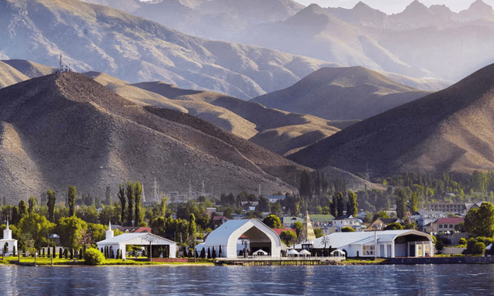 В Чолпон-Ате прошло заседание совета Азербайджано-Кыргызского фонда развития