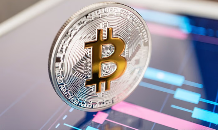 Binance: Стоимость биткоина снижается третий день подряд