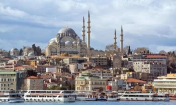 Центробанк Турции повысил учетную ставку до 45%