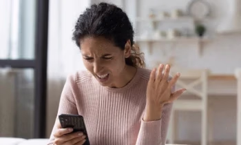 Портрет пострадавшего от кибермошенников составили в Банке России