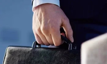 Зампред правления Госбанка развития КР покинул свой пост