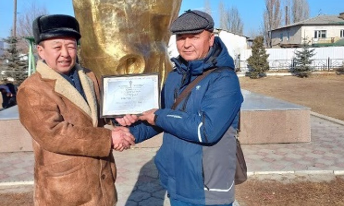 В Нарыне успешно завершено обучение Второго лагеря предпринимательства