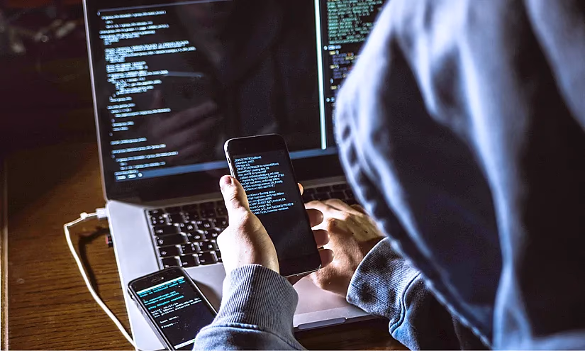 Госдума приняла закон о защите россиян от телефонного мошенничества