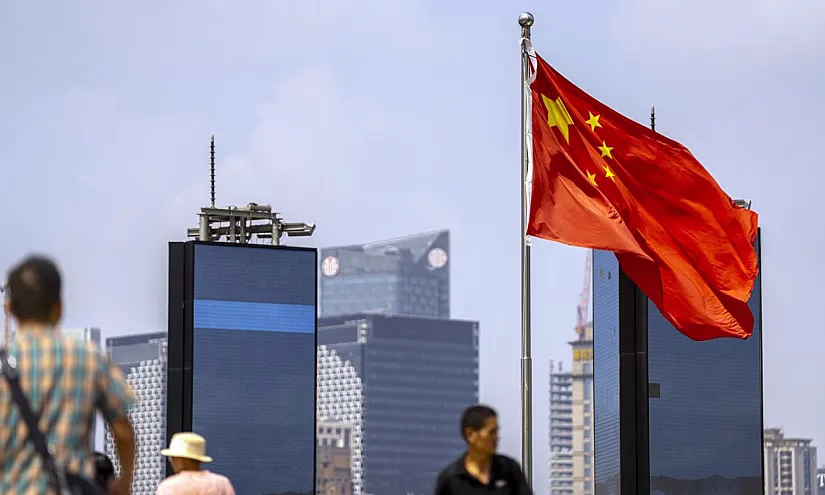 Китай снизил процентные ставки по кредитам и депозитам