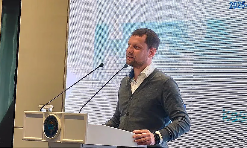 Евгений Лесняк: «КР классикалык банк «санариптик таяныч» долбоорун ишке ашырууда – мындайды ар бир эле өлкөдөн көрө бербейсиң!»