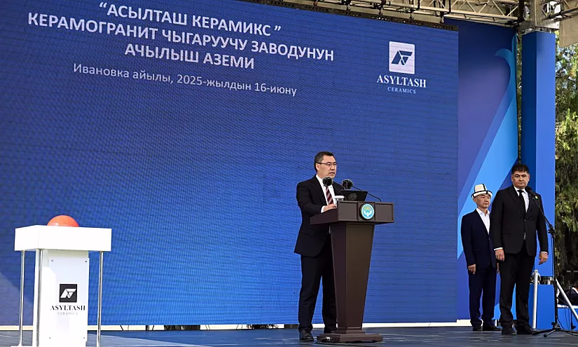 Садыр Жапаров: Кыргызстандын экономикасына 100дөн ашык миллионерлер салым кошту