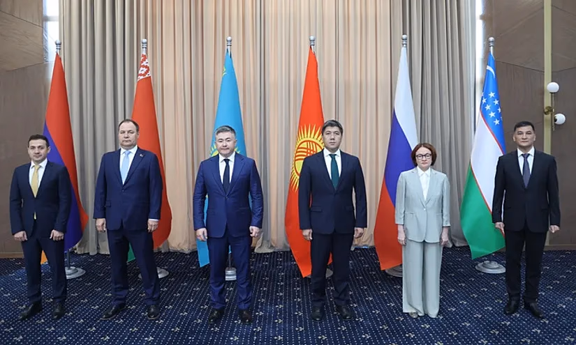 В Чолпон-Ате прошло заседание Консультационного совета по валютной политике центробанков стран ЕАЭС