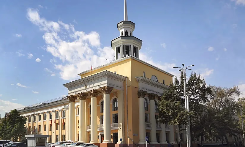 Цифровой сом, рост активов и контроль инфляции: над чем трудился Нацбанк