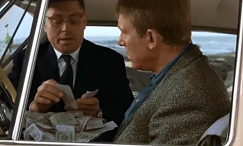 Почему ветхие банкноты опасны для здоровья?