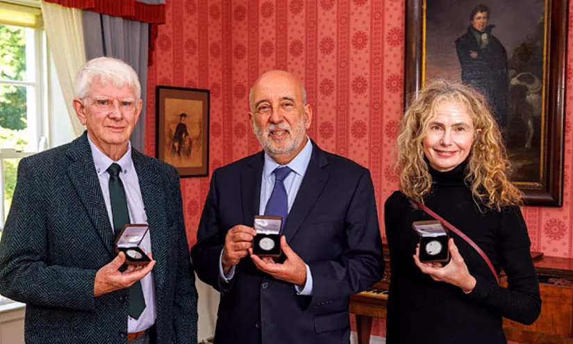 Центробанк Ирландии выпустил памятные монеты к 250-летию со дня рождения Дэниела О'Коннелла