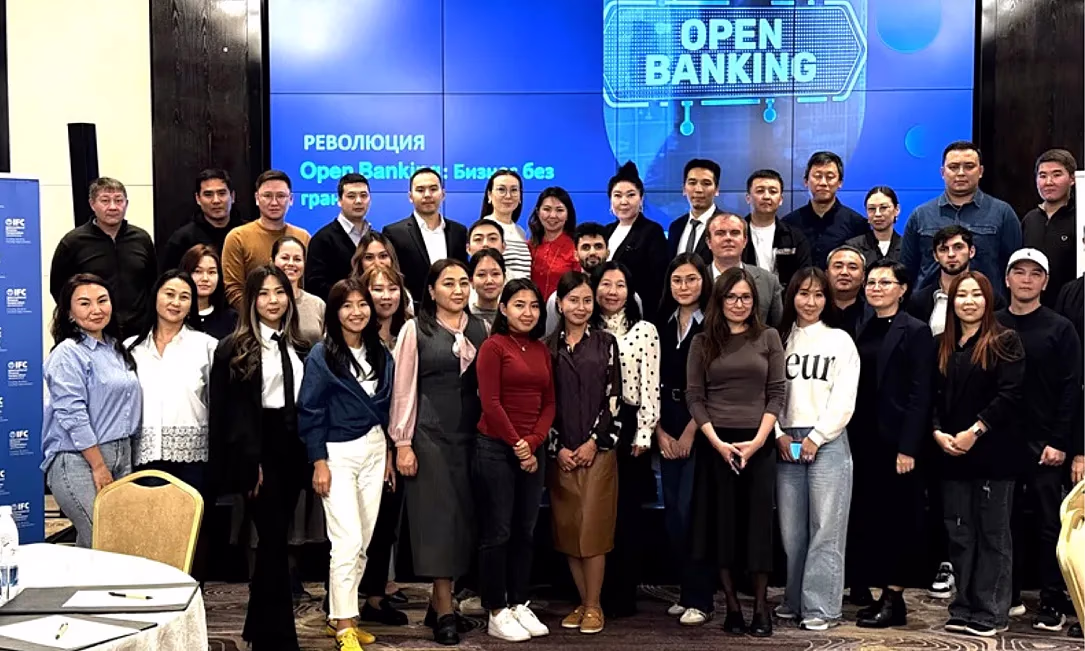 Финтех ускоряется: Нацбанк внедряет единые API-стандарты и начинает их апробацию