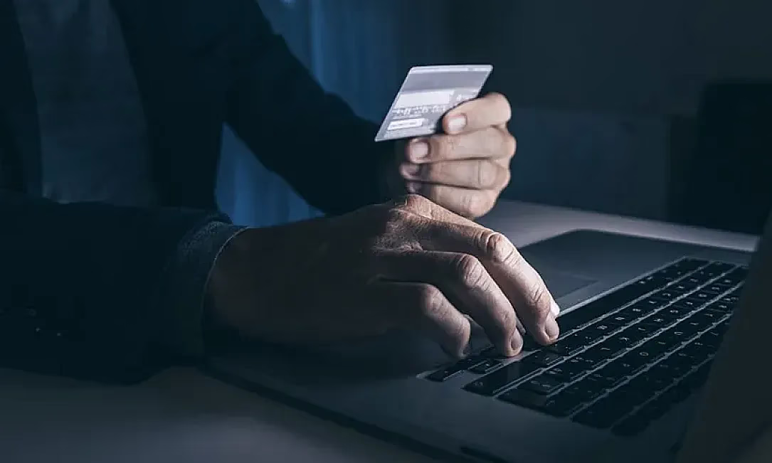 5 миллион сомдой акча уурдаган дропперлер кармалды