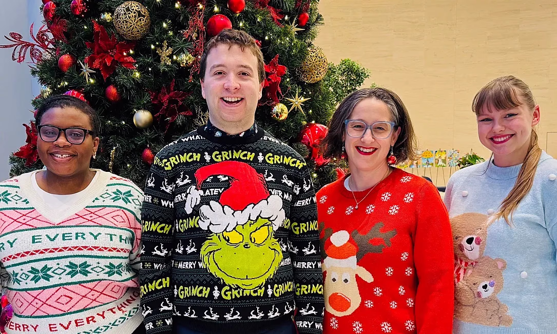 Не модный тренд, а возможность подарить тепло: инициатива ЕБРР «Jumper day»