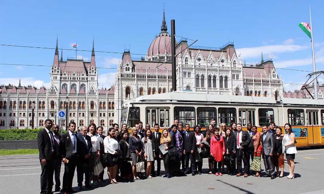 Кыргызстанцы могут принять участие в стипендиальной программе Венгрии в области сельского хозяйства