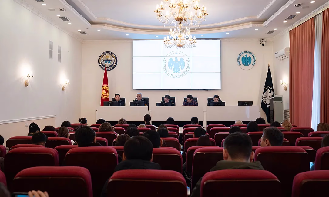 ГНС и банки обсудили применение налога на транзакцию