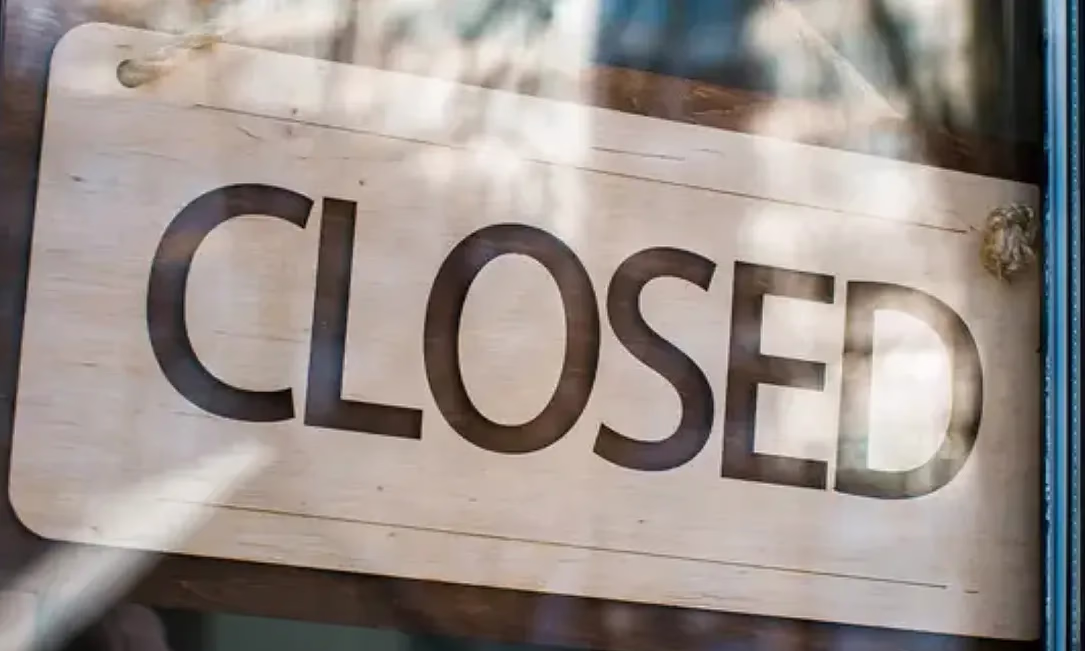 Нацбанк на 10 дней приостановил работу обменного бюро в Узгене