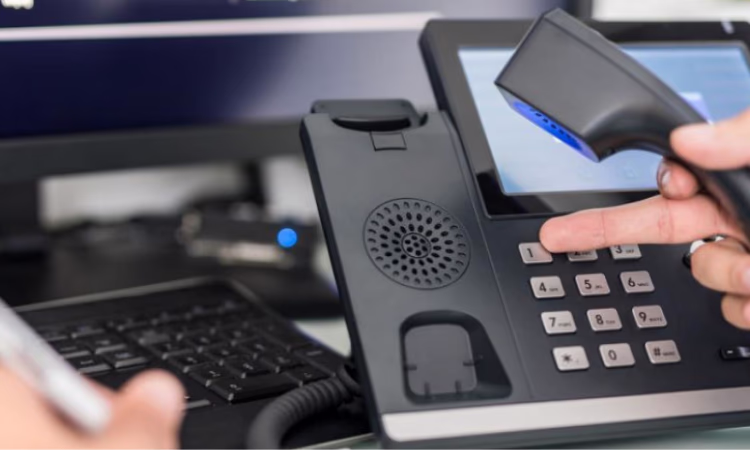 В Минэкономфине КР установлен «телефон доверия»